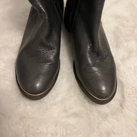 Olive STEVE MADDEN Leather Knee High Biker Boots Sz 6 PRISTINE!✨👢 - Picture 4 of 7
